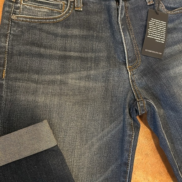 NWT Kut From the Kloth Jean. Size 0. Waist flat 14.5”. Rise 9”. - Picture 4 of 5